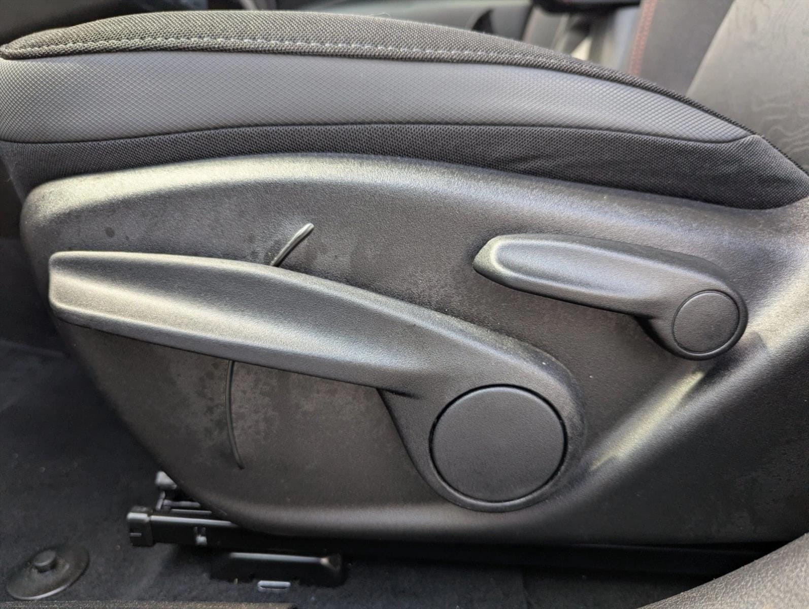 2023 Jeep Renegade Trailhawk - Photo 11