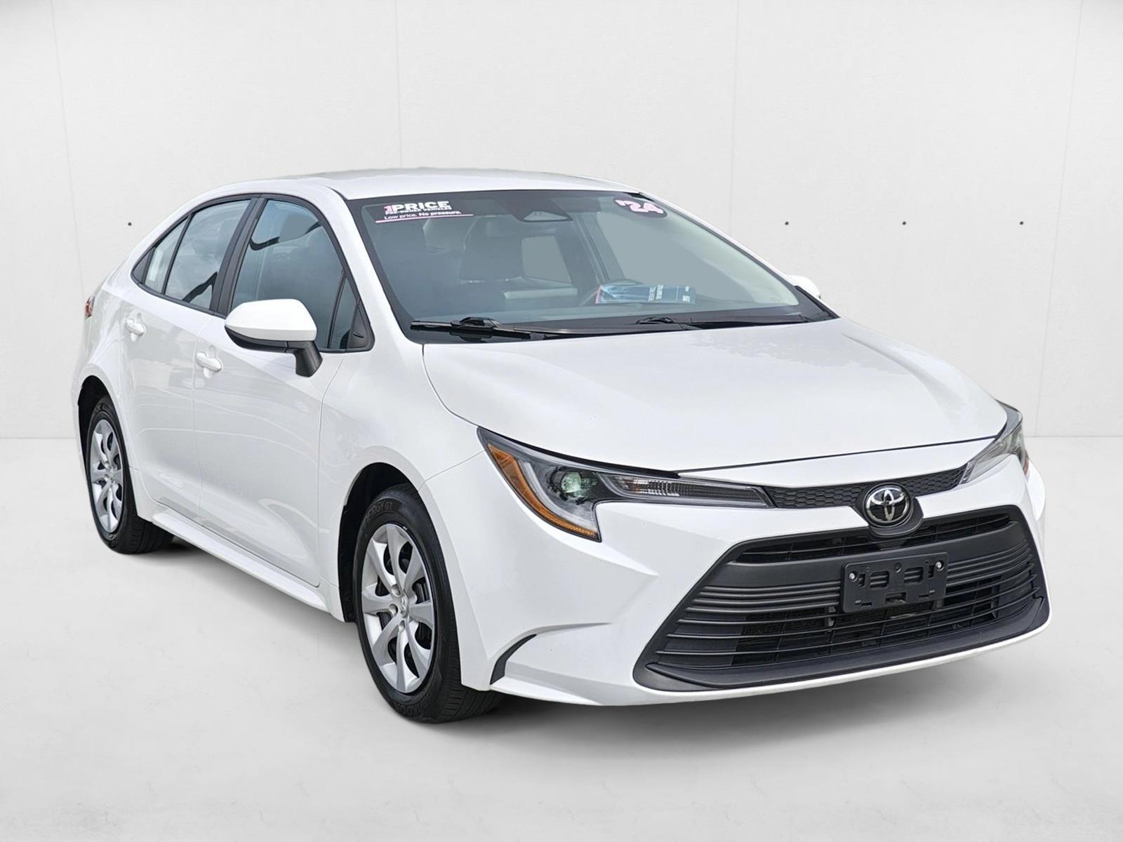 2024 Toyota Corolla LE photo 3