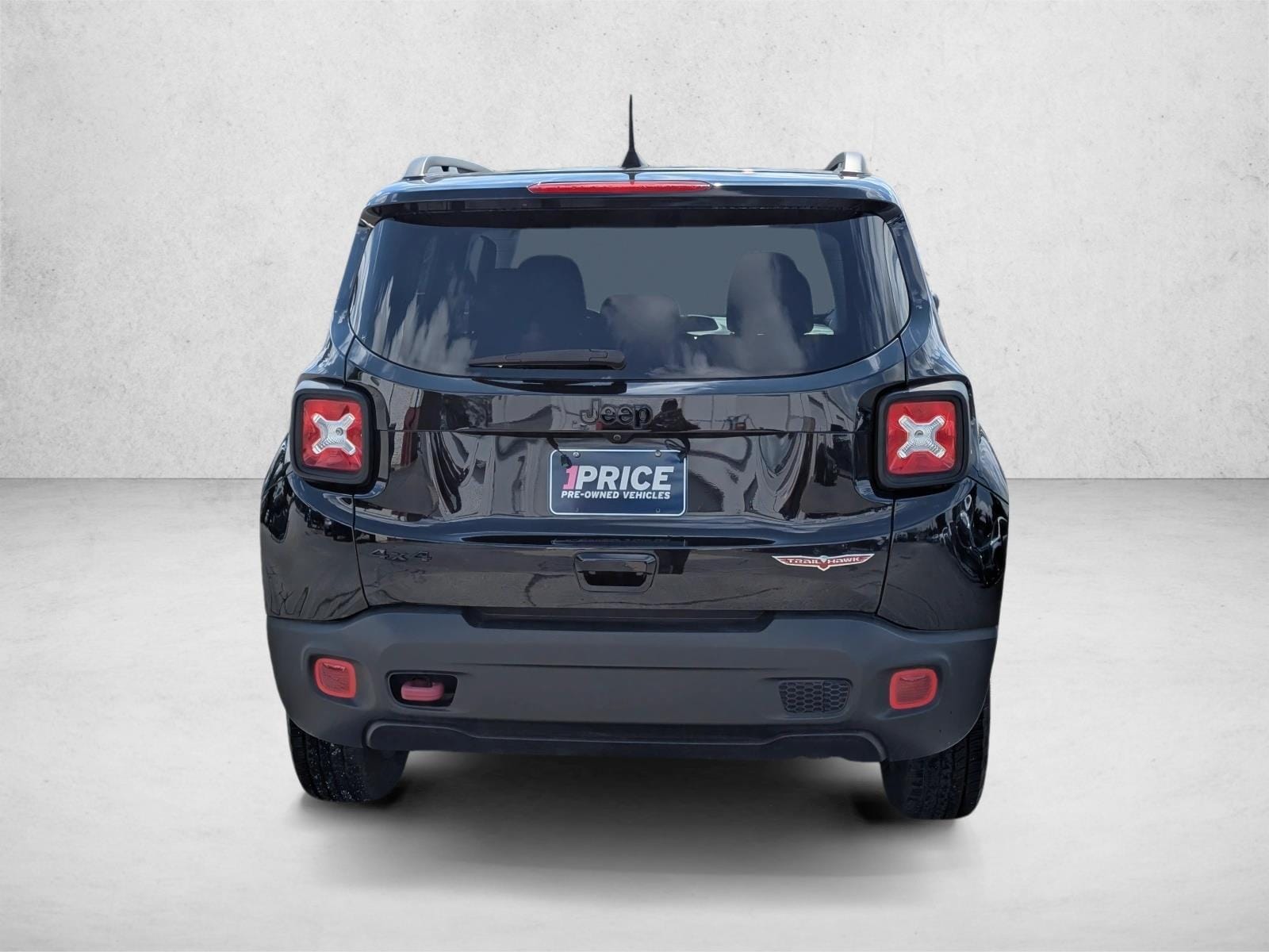 2023 Jeep Renegade Trailhawk - Photo 6