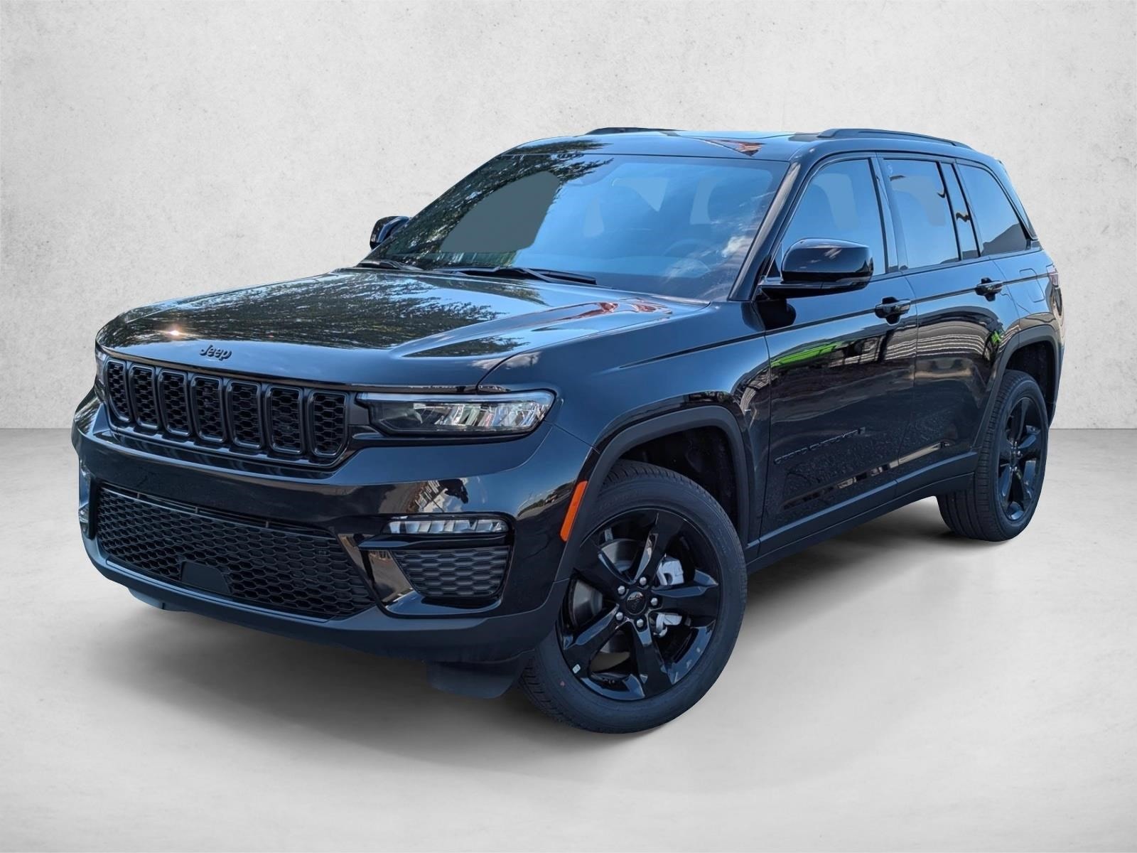 2025 Jeep Grand Cherokee Limited's photo