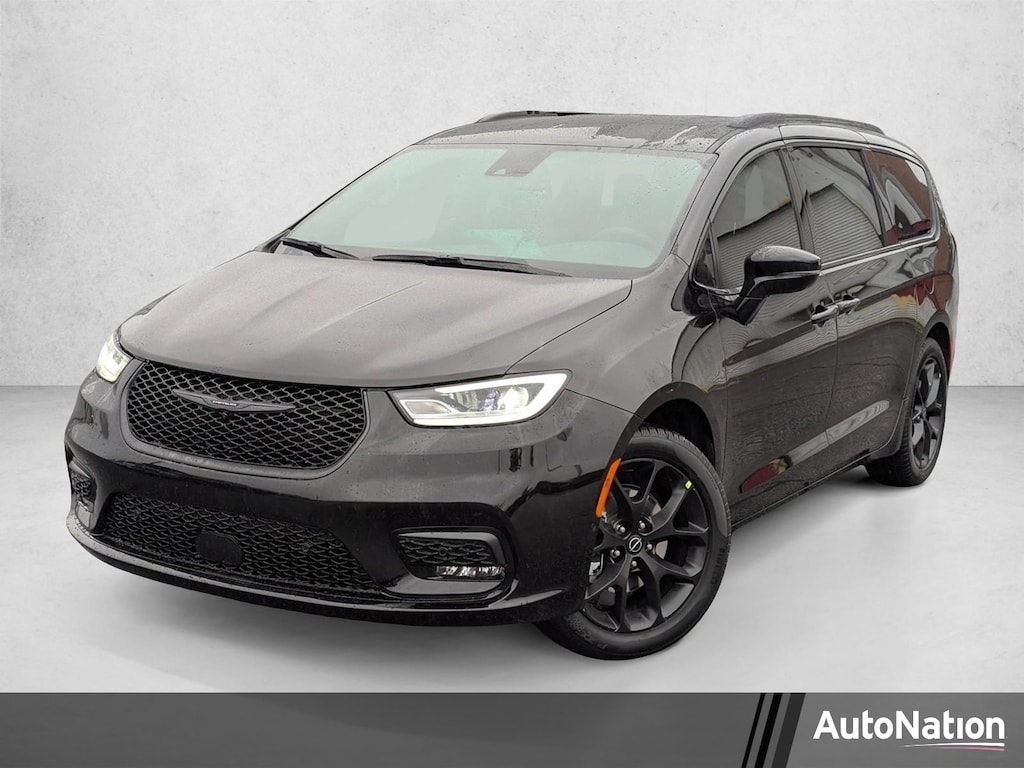 New 2026 Chrysler Pacifica Select Van Passenger Van