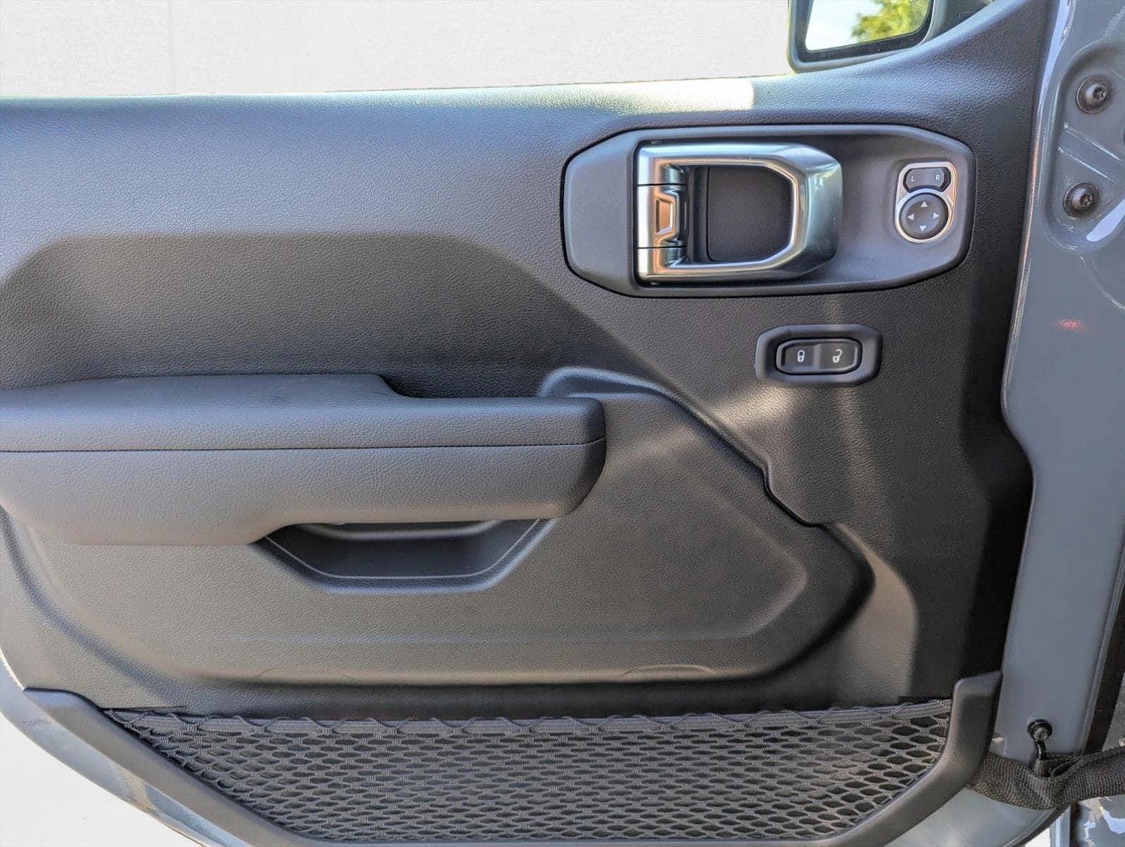 2025 Jeep Wrangler 4-Door Sport S - Photo 12