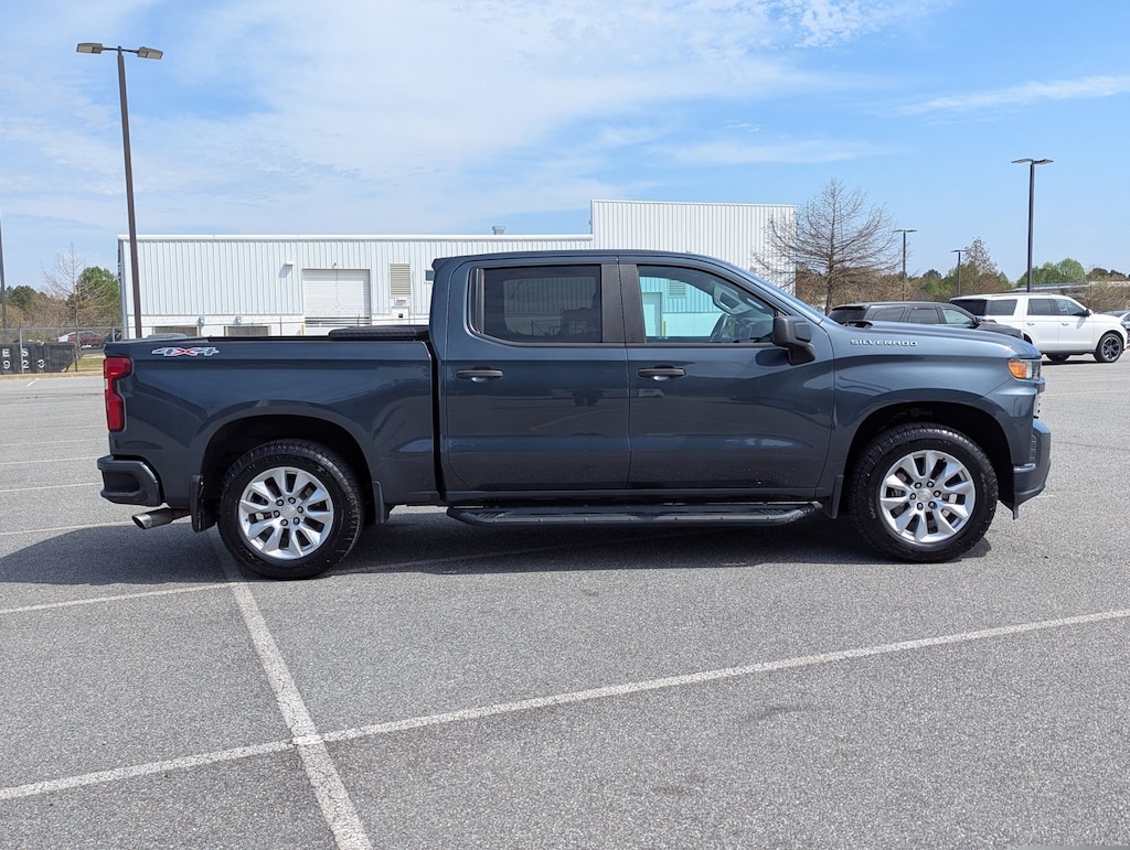 Used 2019 Chevrolet Silverado 1500 Custom Crew Cab Pickup