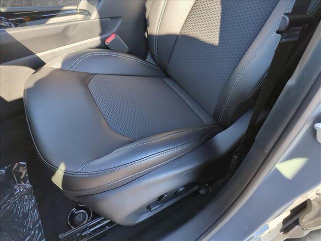 2024 Jeep Compass Latitude photo 4