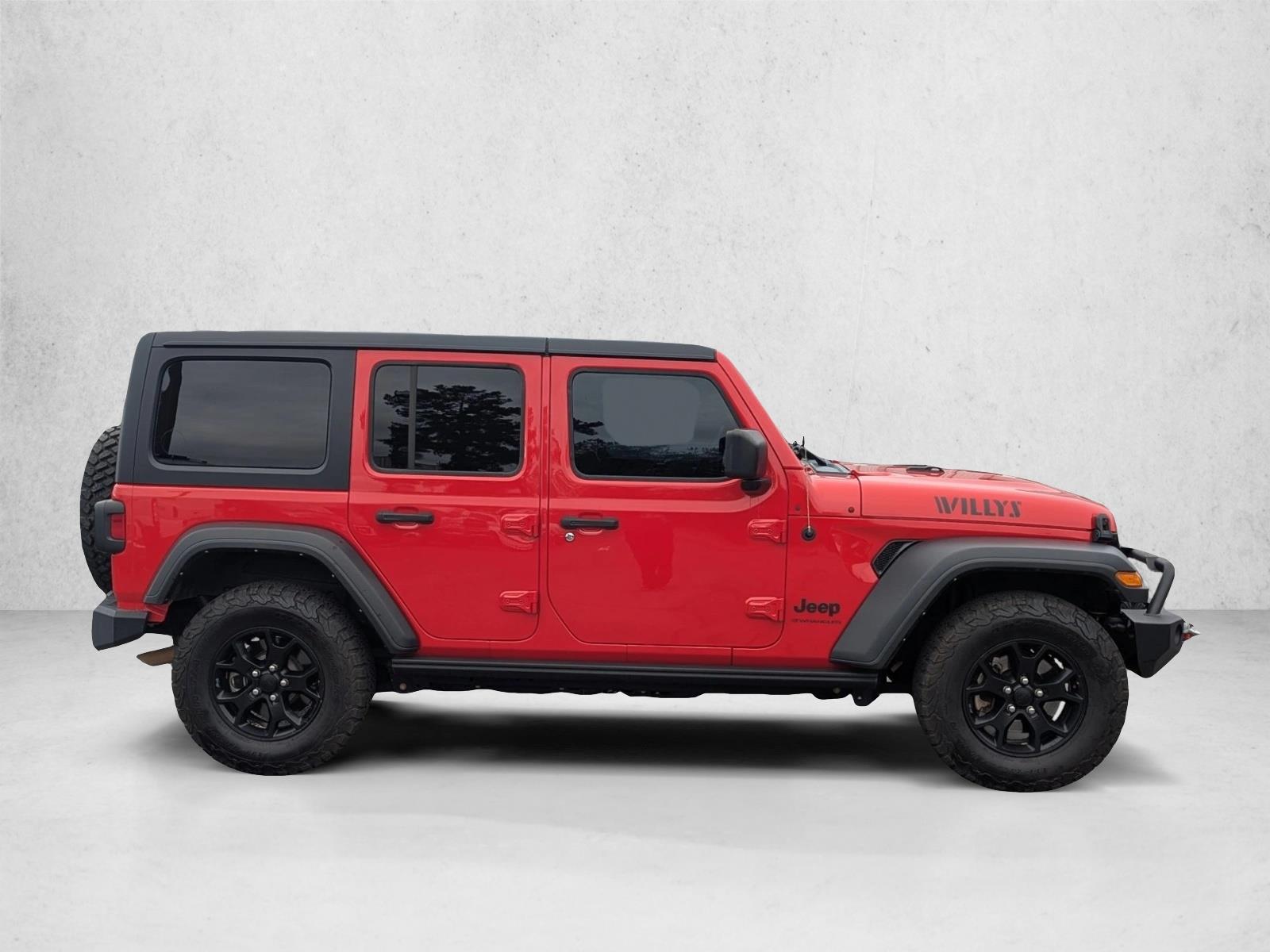 2023 Jeep Wrangler Willys photo 4