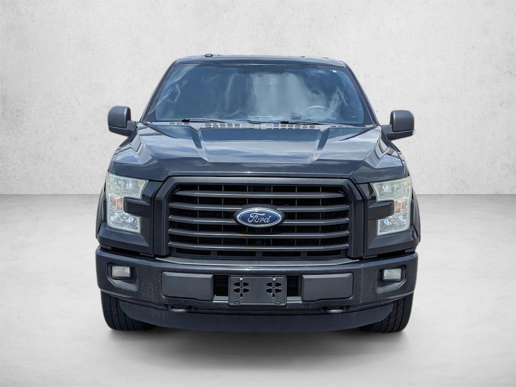 Used 2016 Ford F-150 XLT Crew Cab Pickup