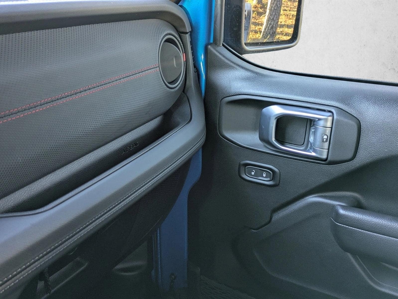 2024 Jeep Wrangler 4-Door Rubicon - Photo 18