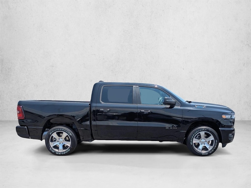 New 2026 Ram 1500 Express Truck Crew Cab