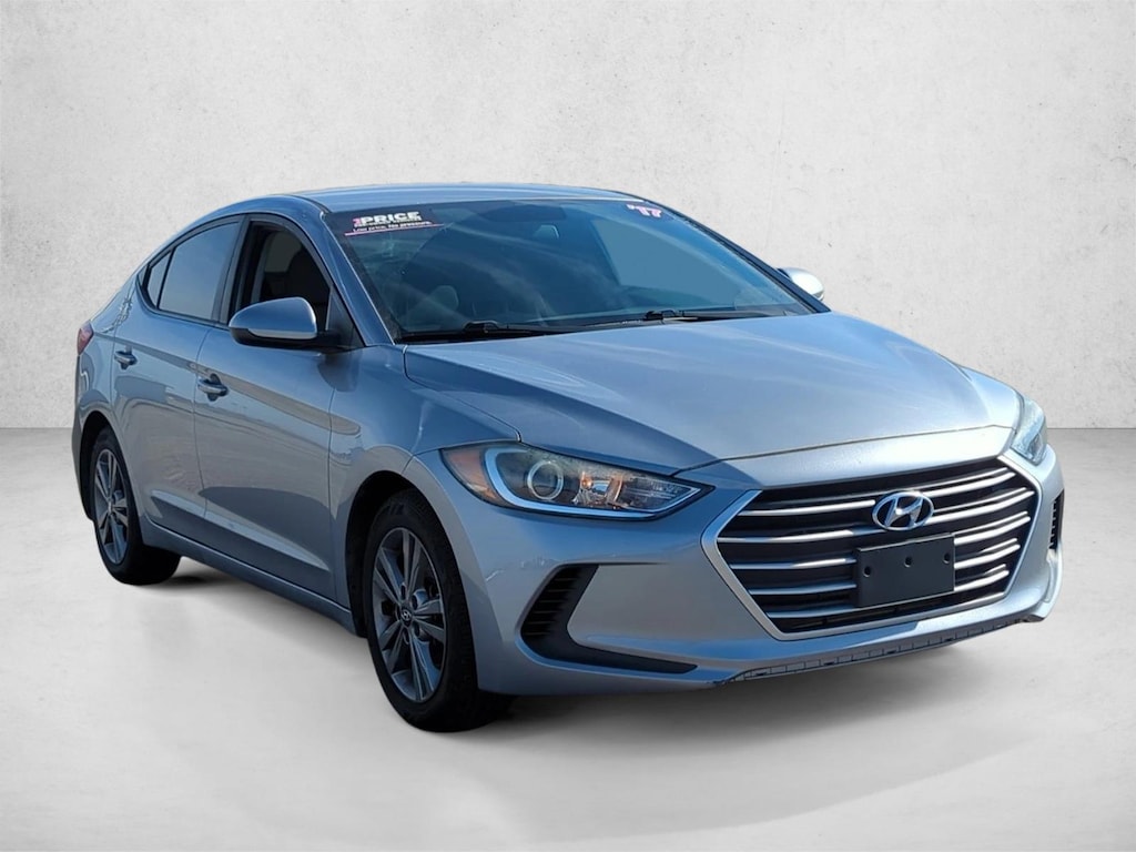 Used 2017 Hyundai Elantra SE 4dr Car