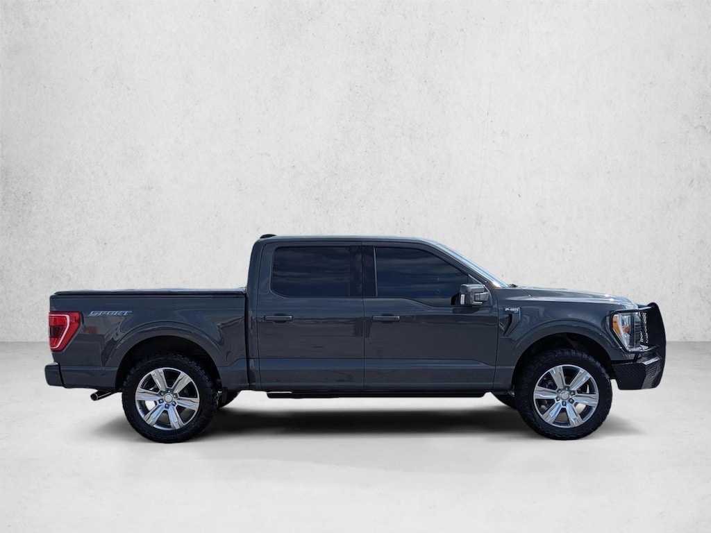 Used 2021 Ford F-150 XLT Crew Cab Pickup