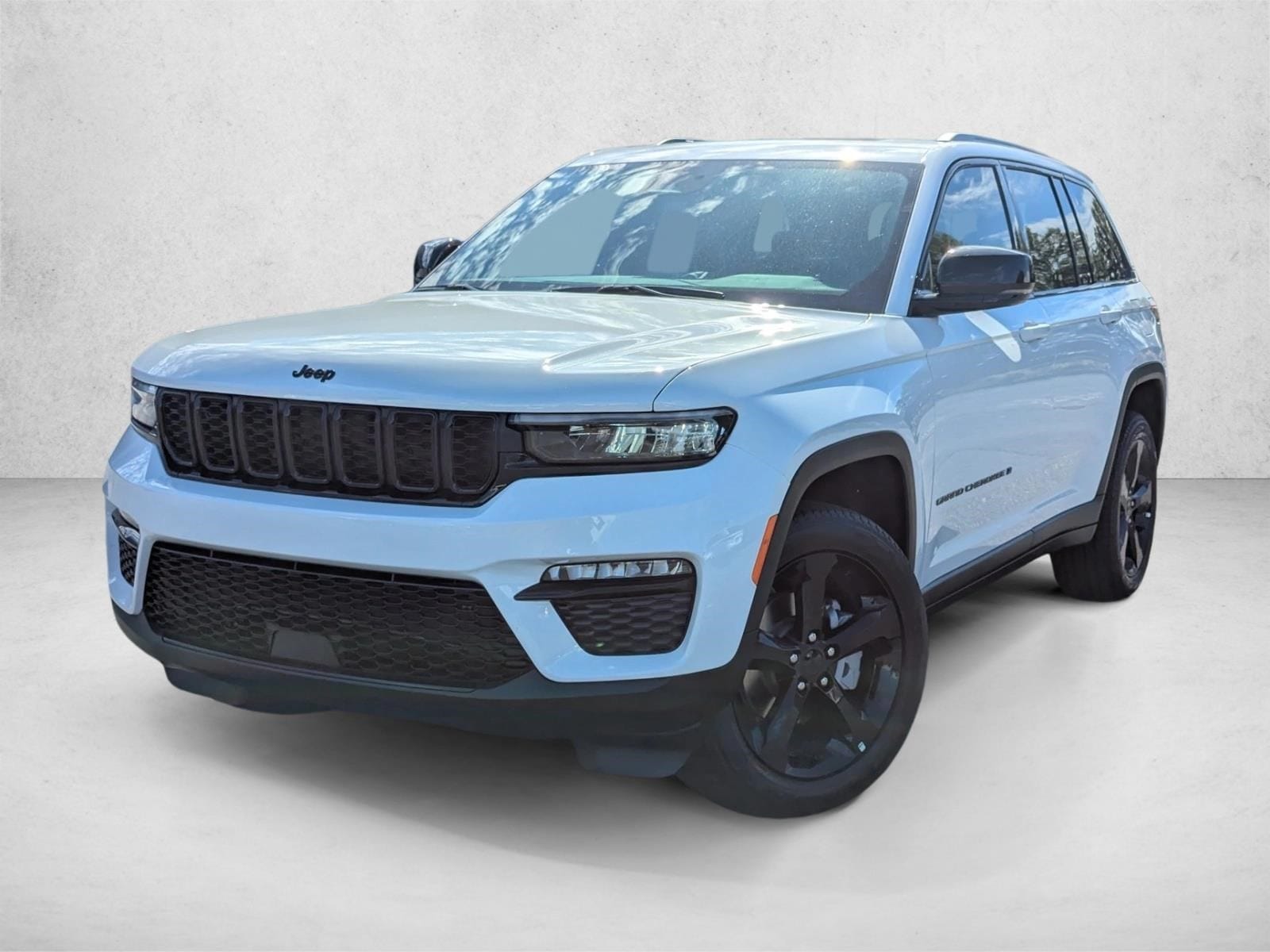 2025 Jeep Grand Cherokee Limited's photo