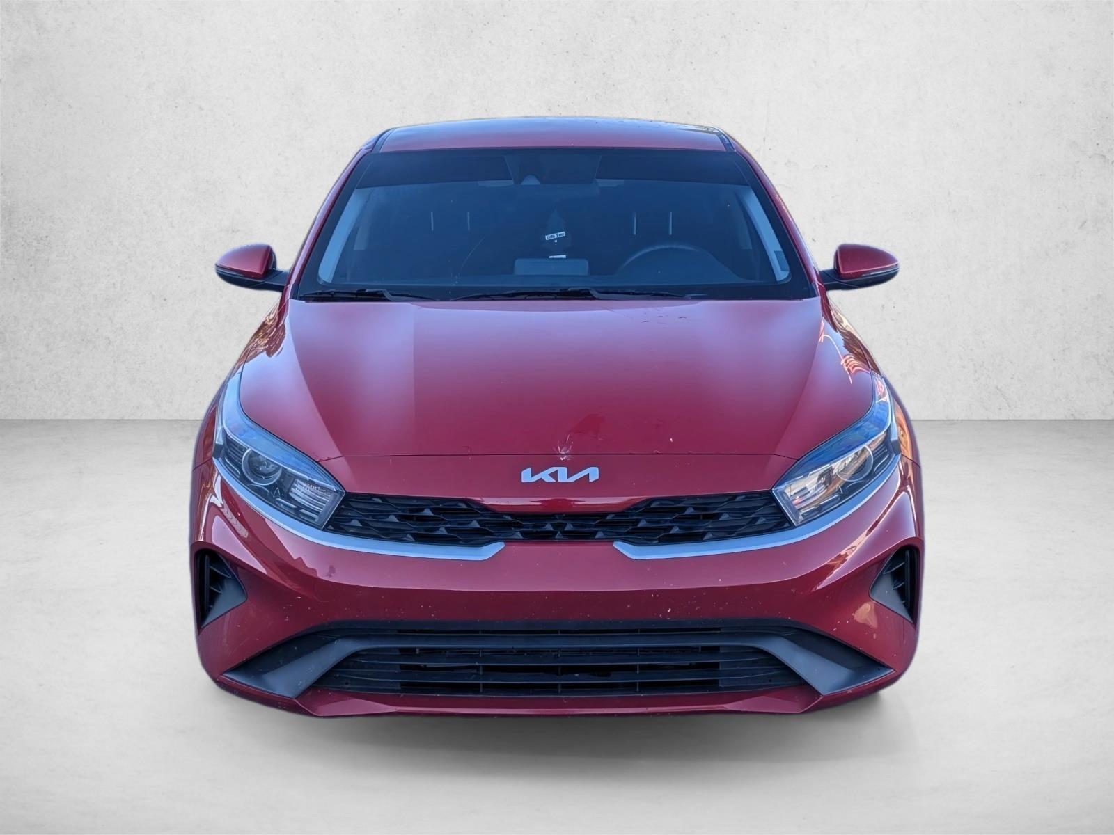 2024 Kia Forte LXS photo 2