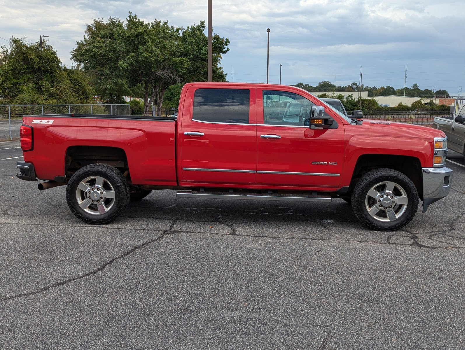 2015 Chevrolet Silverado 2500HD LTZ photo 4