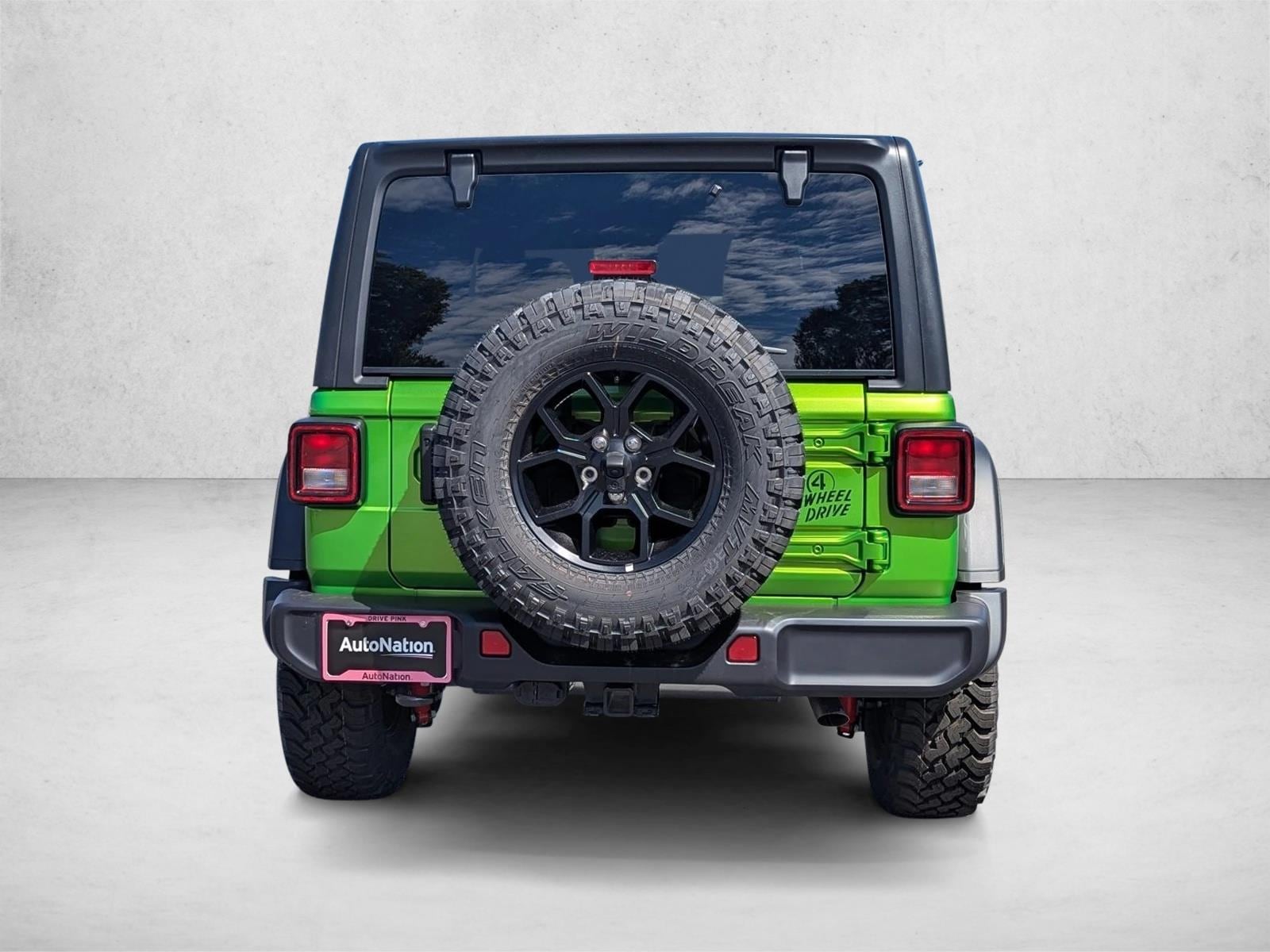 2025 Jeep Wrangler 4-Door Willys - Photo 6