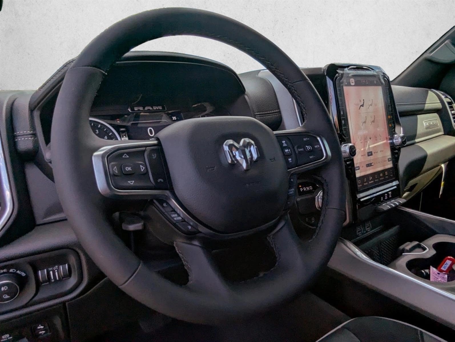 2026 RAM 1500 Laramie - Photo 10