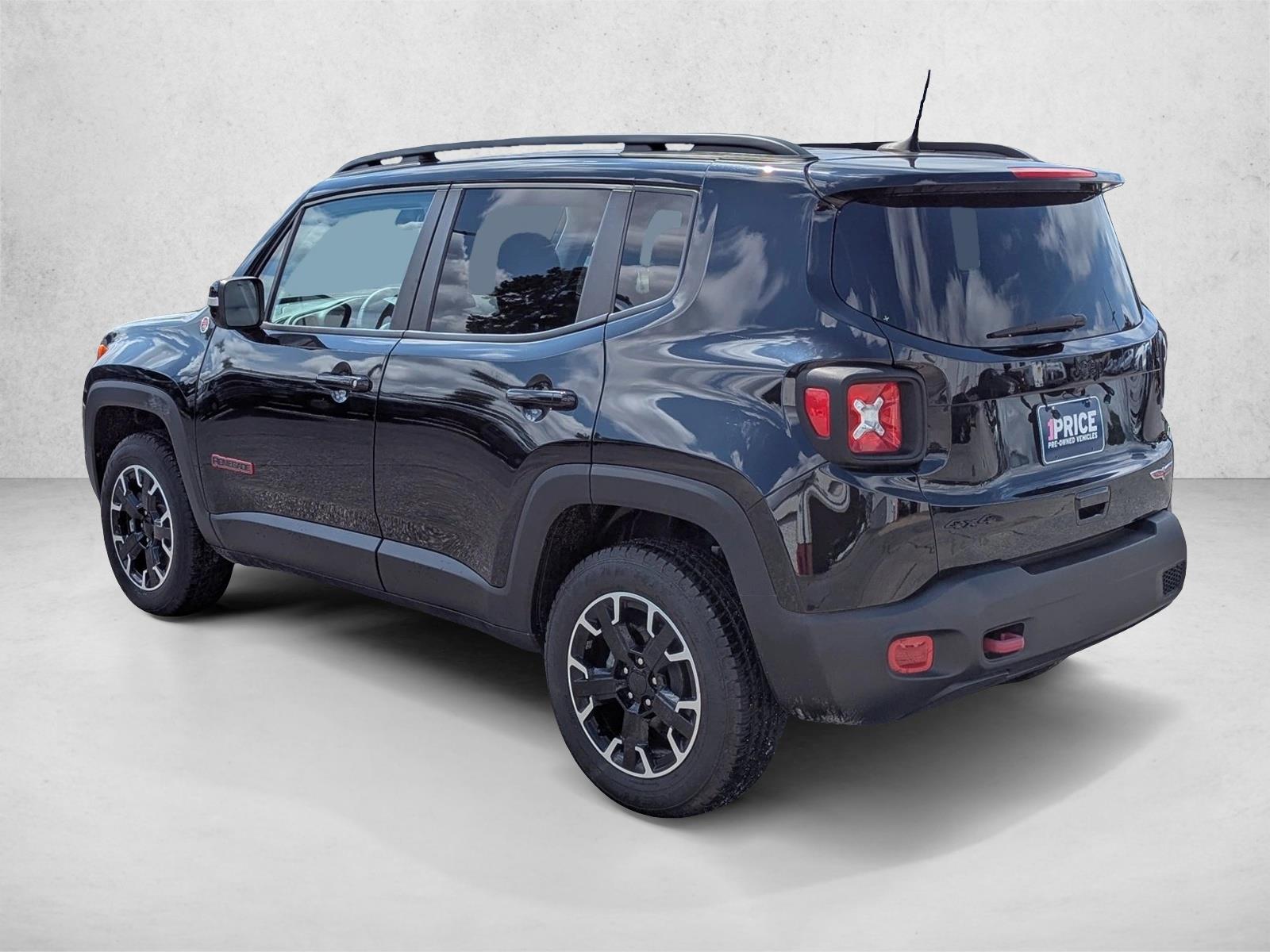 2023 Jeep Renegade Trailhawk - Photo 7
