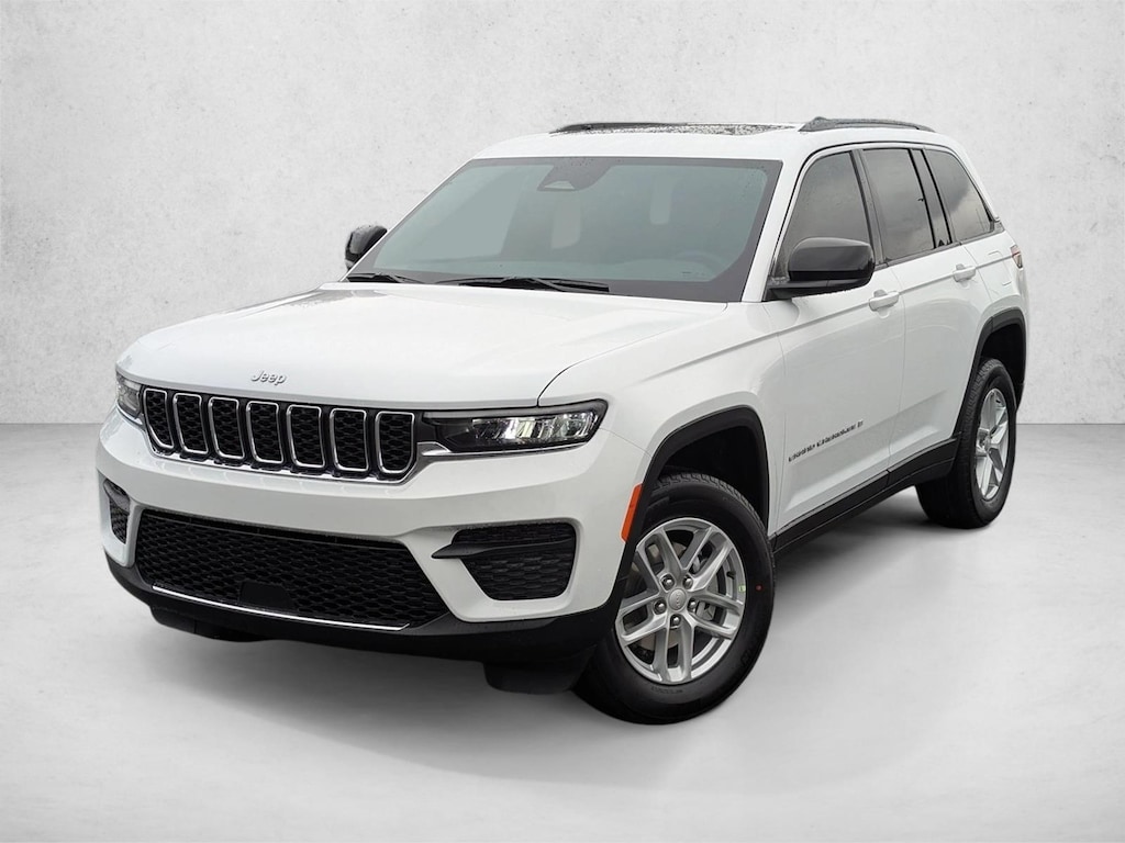 New 2025 Jeep Grand Cherokee Laredo X SUV
