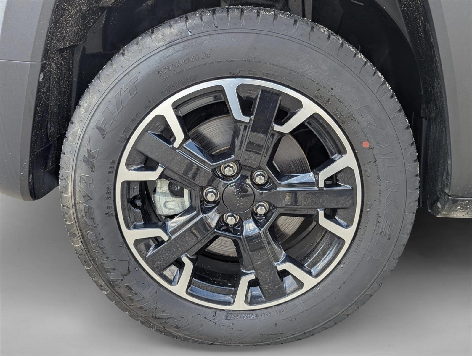 2023 Jeep Renegade Trailhawk - Photo 9