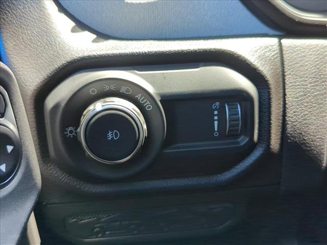 View 25