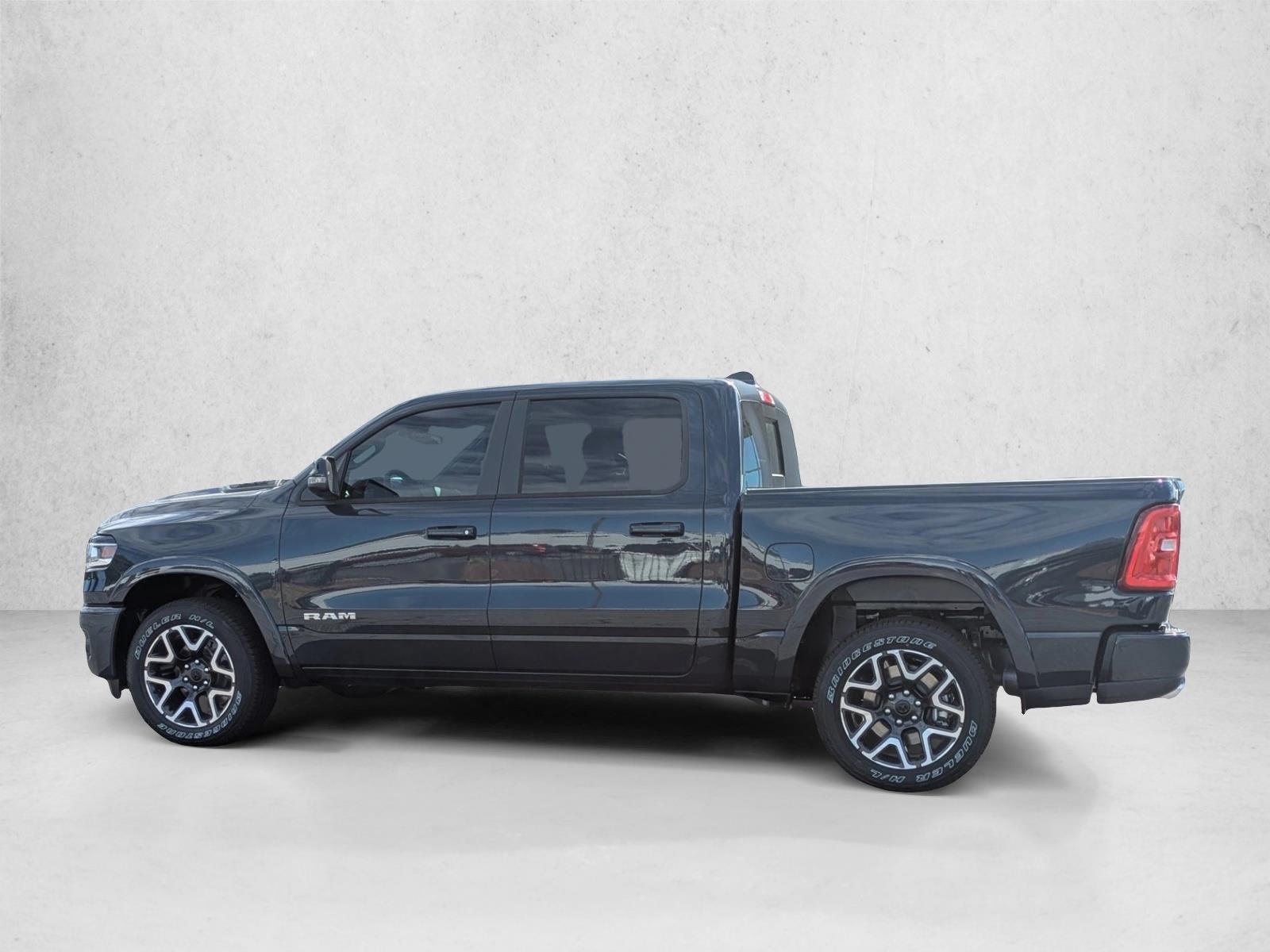 2026 RAM 1500 Laramie - Photo 8