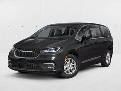 2026 Chrysler Pacifica Select Van Passenger Van