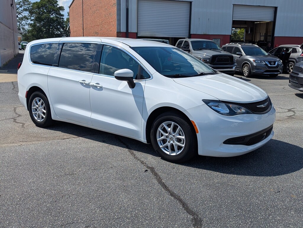 Used 2022 Chrysler Voyager LX Mini-van Passenger