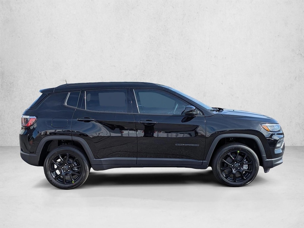 New 2026 Jeep Compass Latitude Altitude SUV