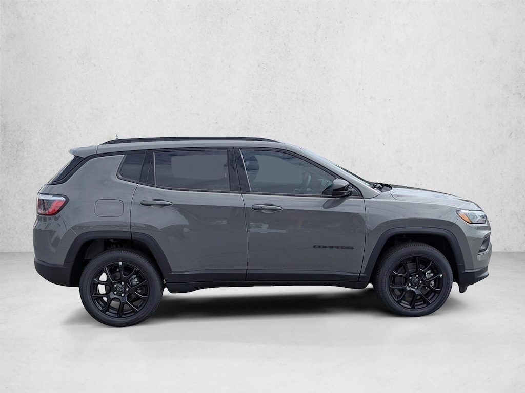 New 2026 Jeep Compass Latitude Altitude SUV