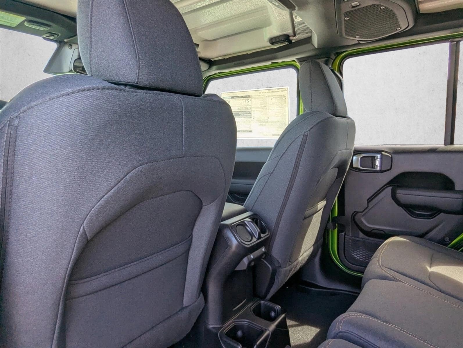 2025 Jeep Wrangler 4-Door Willys - Photo 21