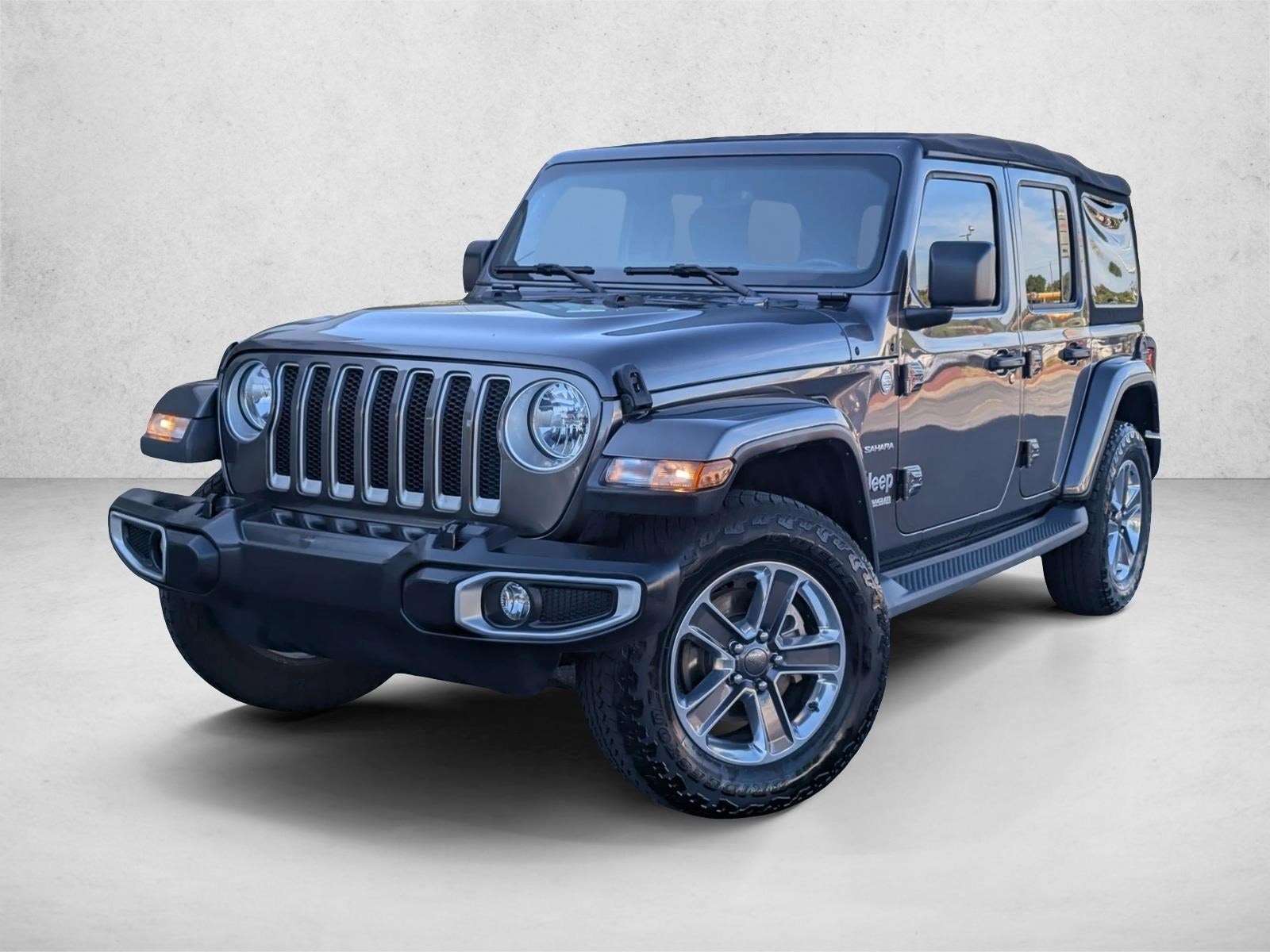 2018 Jeep All-New Wrangler Unlimited Sahara's photo