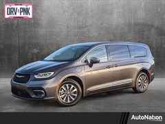 2022 Chrysler Pacifica Hybrid Limited Van Passenger Van