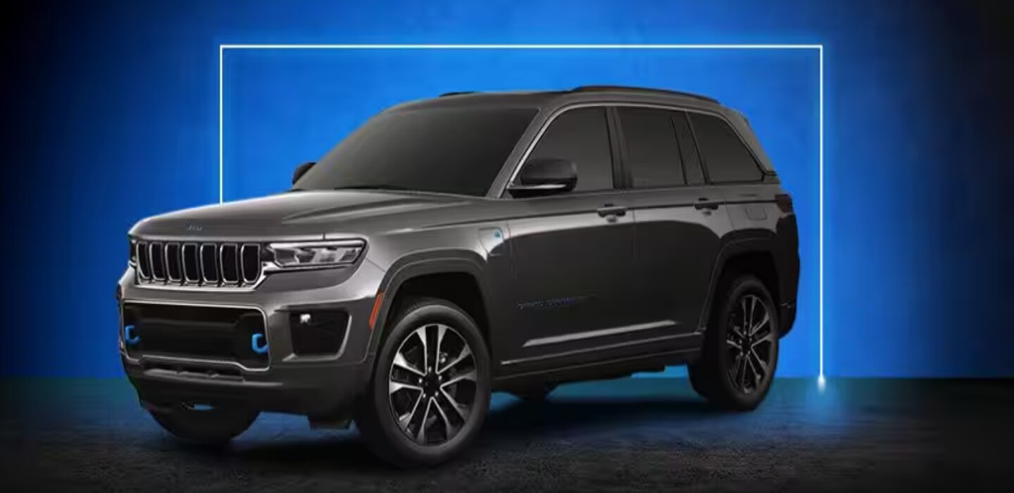 Image of Grand Cherokee Hybrid.