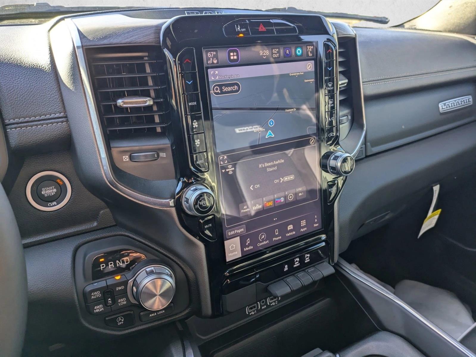 2025 RAM 1500 Laramie - Photo 12