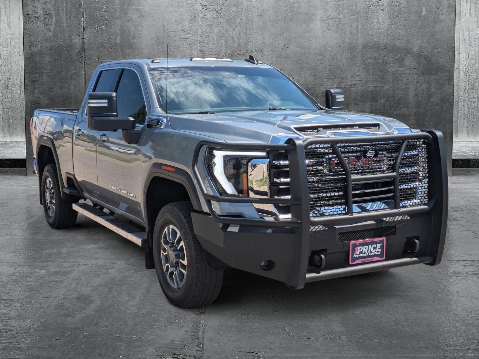 2024 Gmc Sierra HD SLE photo 3