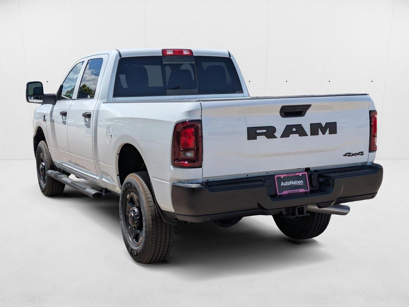2025 RAM 2500 Tradesman - Photo 9