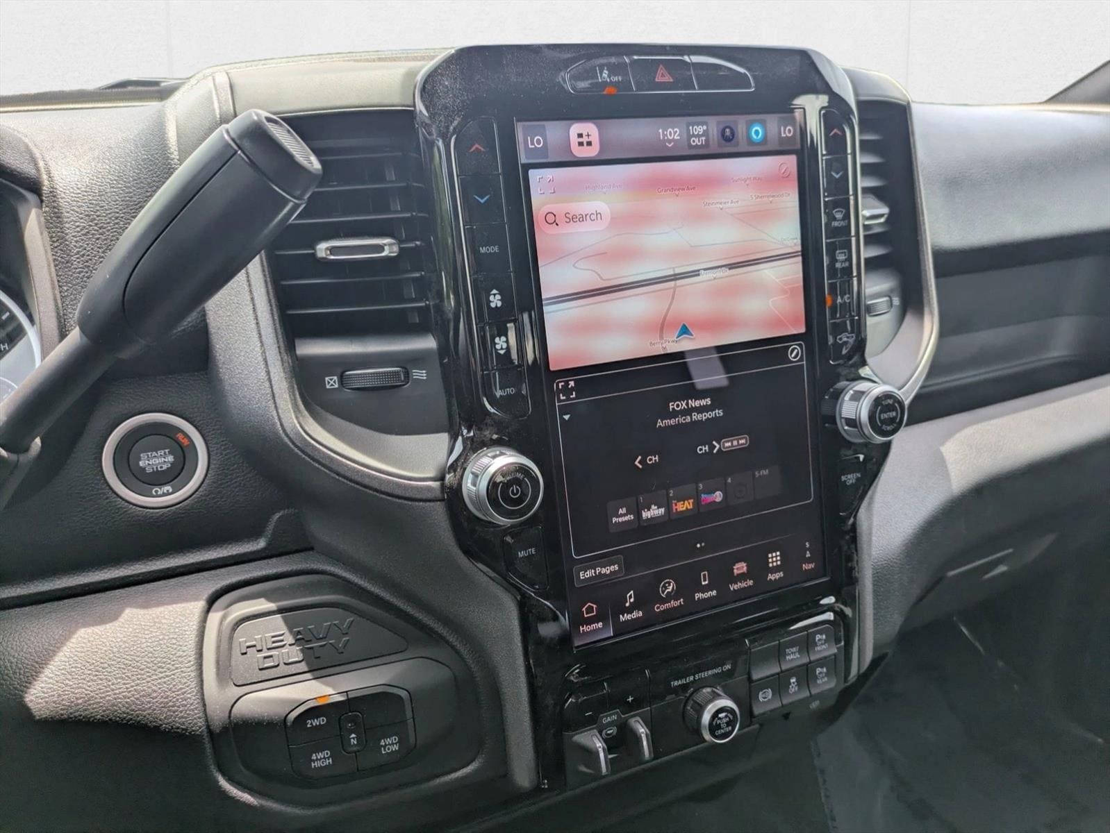 2025 RAM 3500 Tradesman - Photo 12