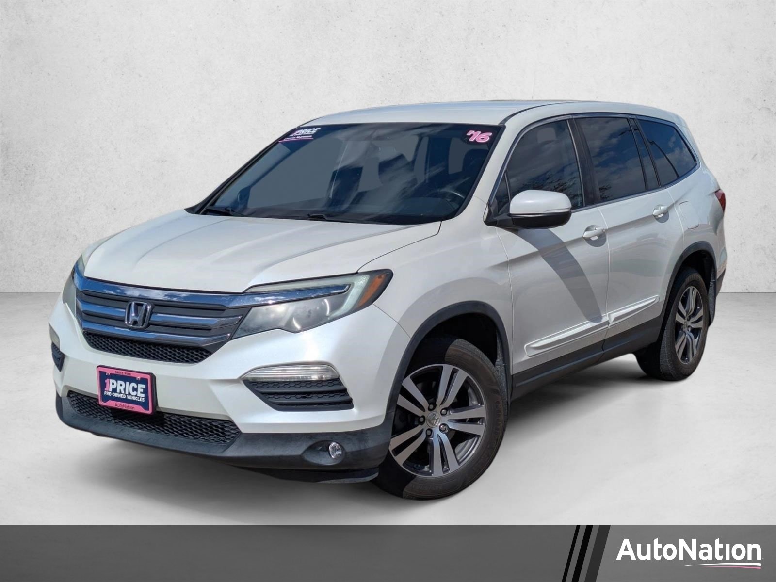 2016 Honda Pilot 4WD EX's photo