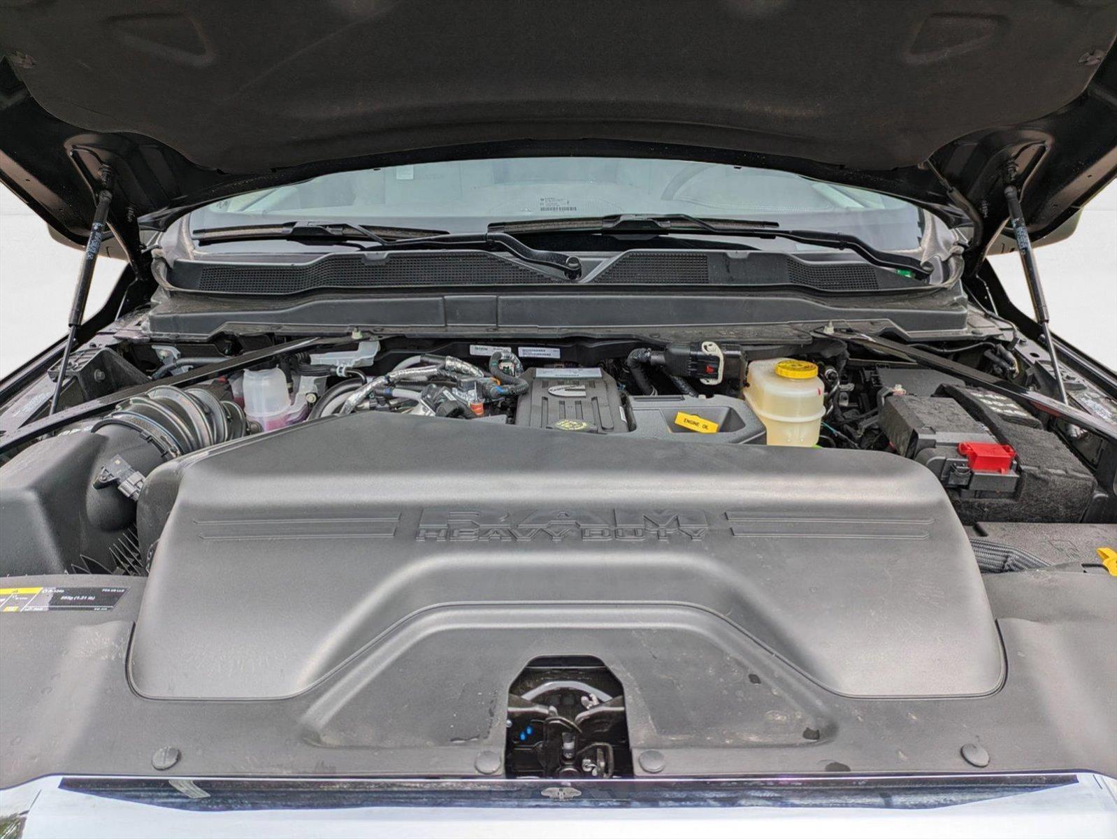 2025 RAM 2500 Laramie - Photo 17
