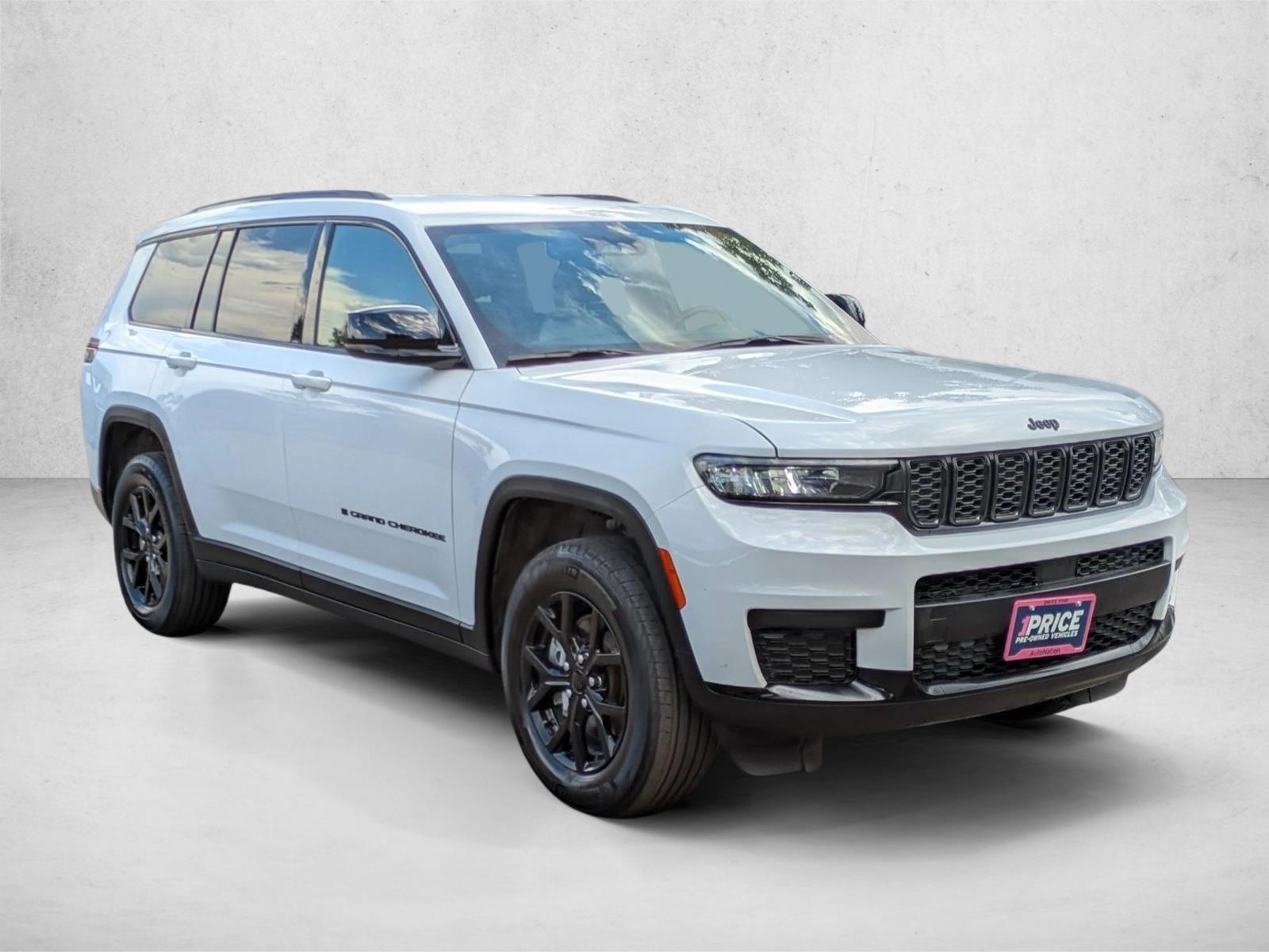 2024 Jeep Grand Cherokee Altitude Sport photo 3