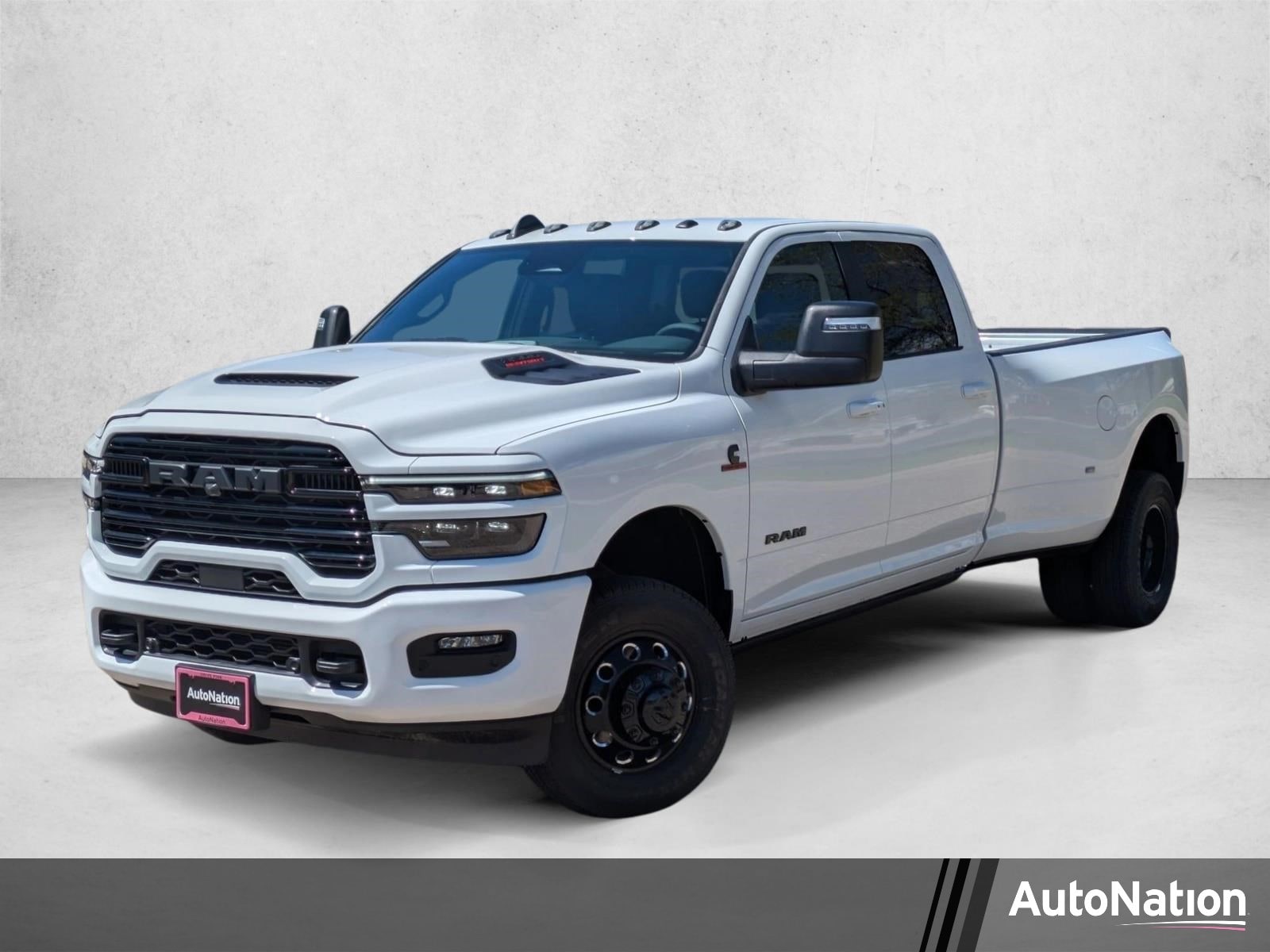 2026 RAM 3500 Laramie 4X4 Crew Cab LWB's photo