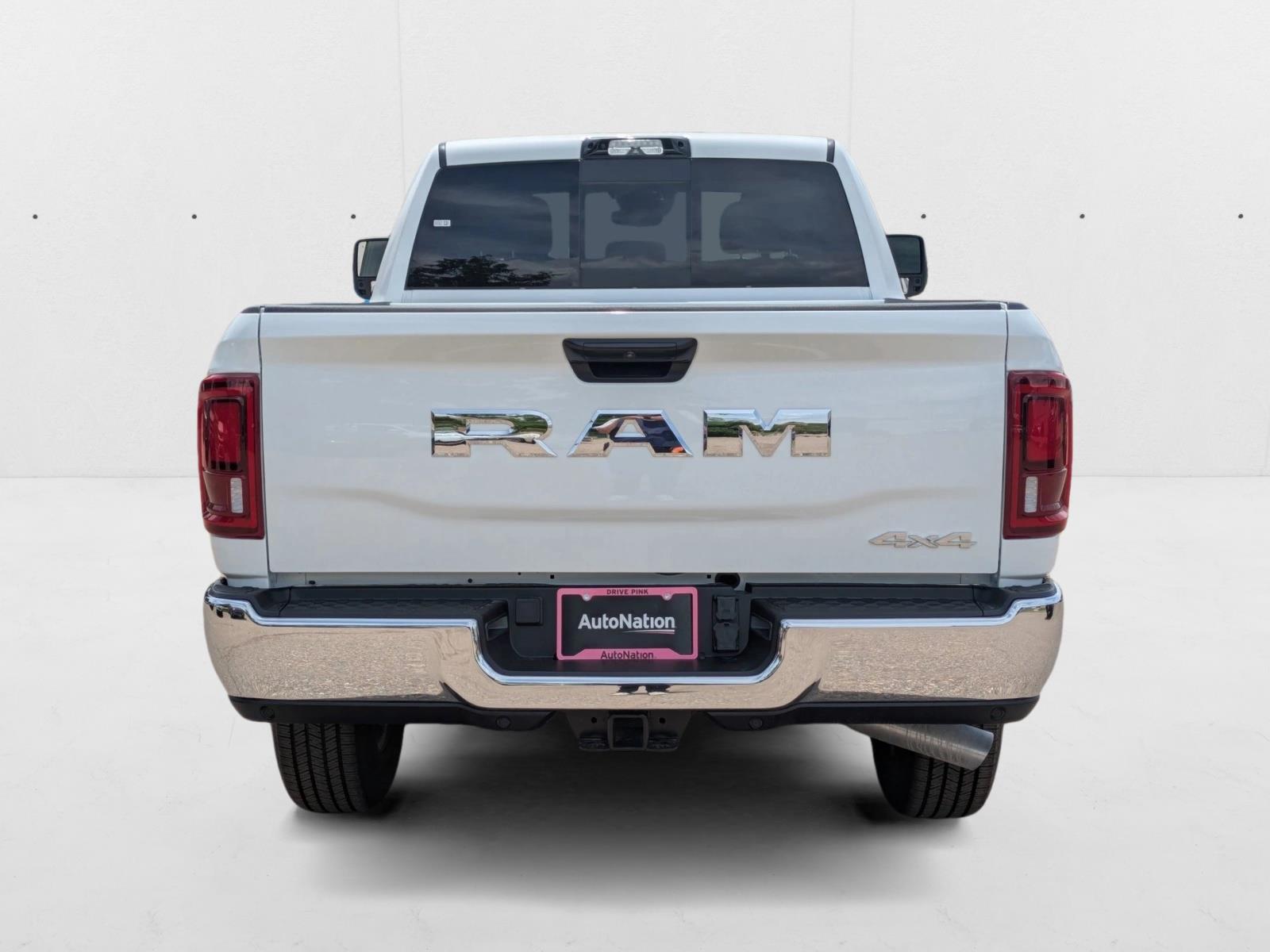 2025 RAM 3500 Tradesman - Photo 8
