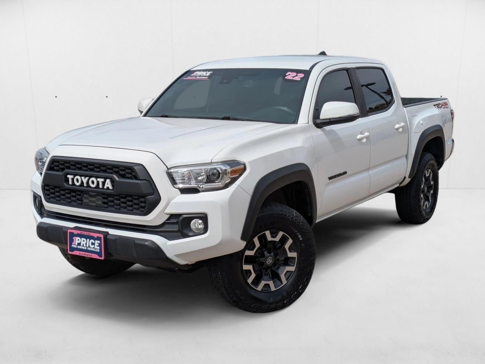 2022 Toyota Tacoma TRD Off Road's photo