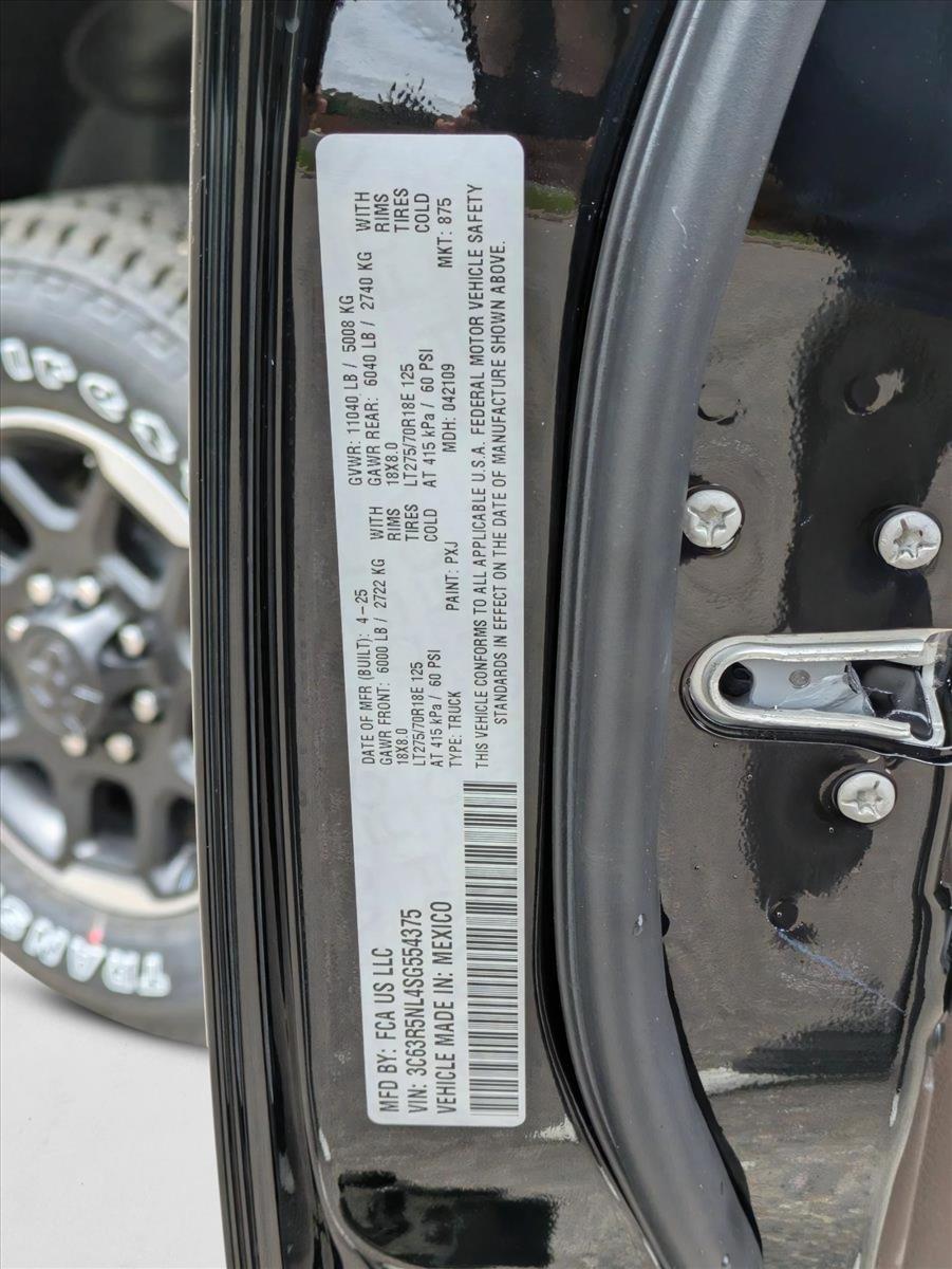 2025 RAM 2500 Laramie - Photo 18