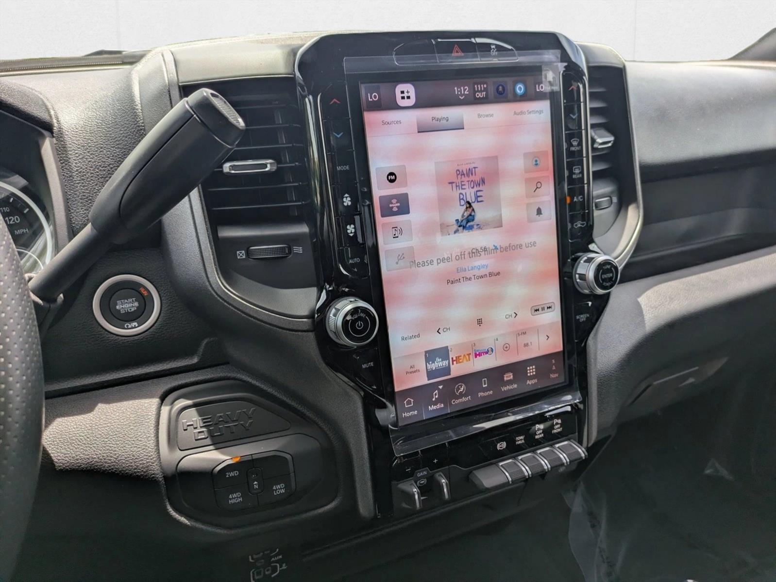 2025 RAM 2500 Tradesman - Photo 12