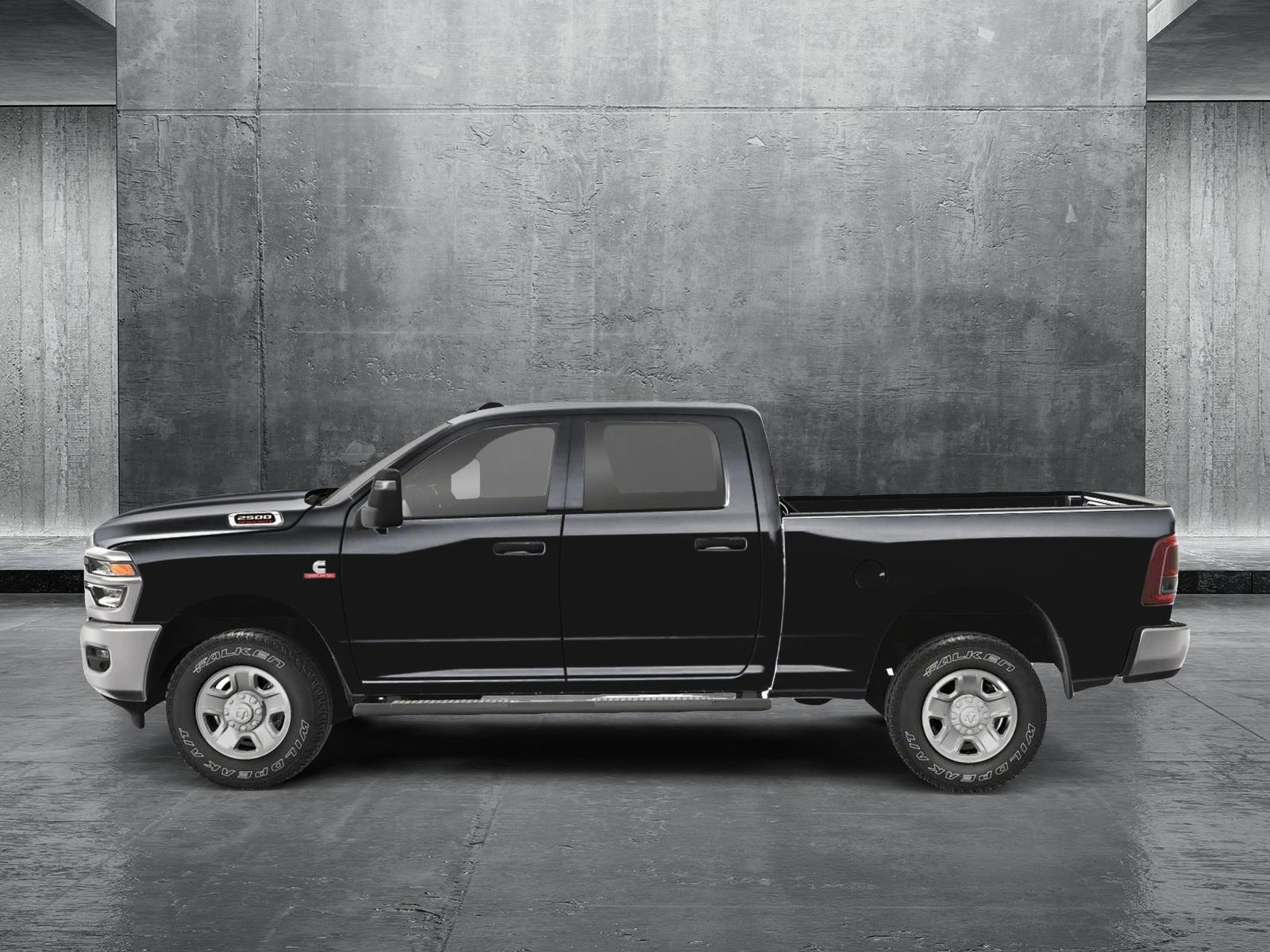 2025 Ram 2500 Big Horn photo 2