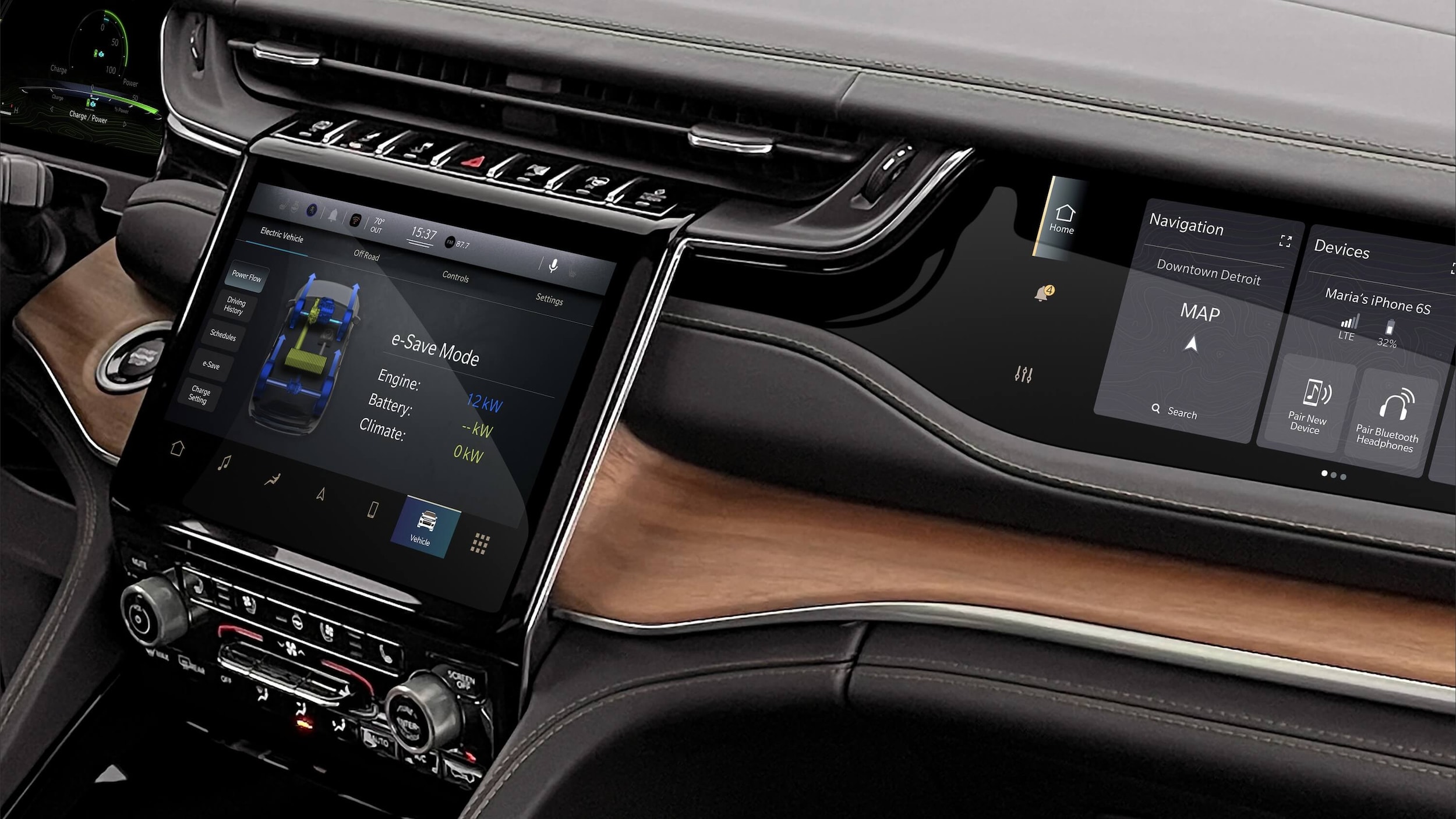 Learn about the technology features of the Jeep Grand Cherokee 4xe Interior shot of the Jeep Grand Cherokee 4xe dashboard