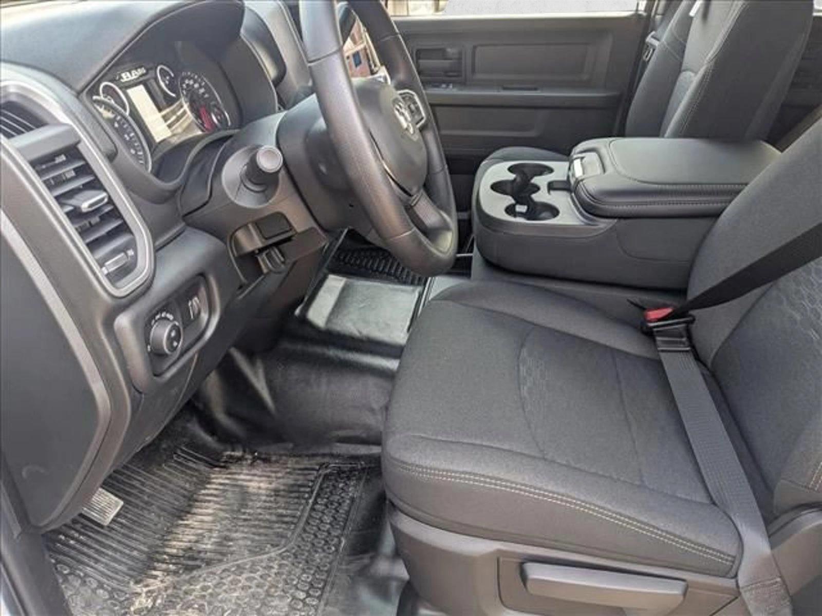 2026 Ram 2500 Tradesman photo 4