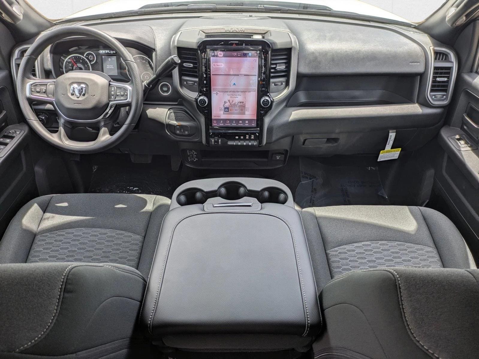 2025 RAM 2500 Tradesman - Photo 15