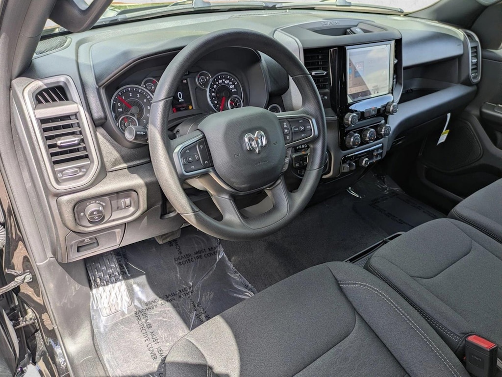 New 2026 Ram 1500 Express Crew Cab Pickup