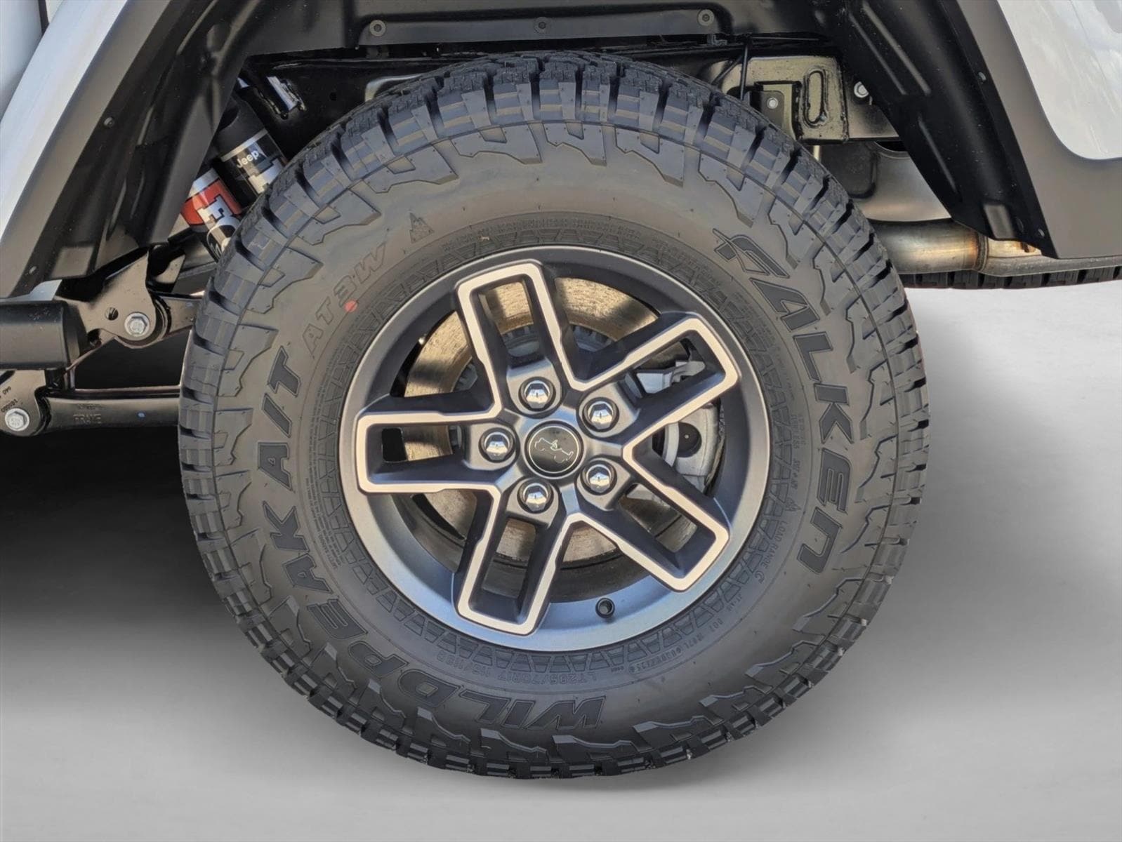 2026 Jeep Gladiator Mojave - Photo 10